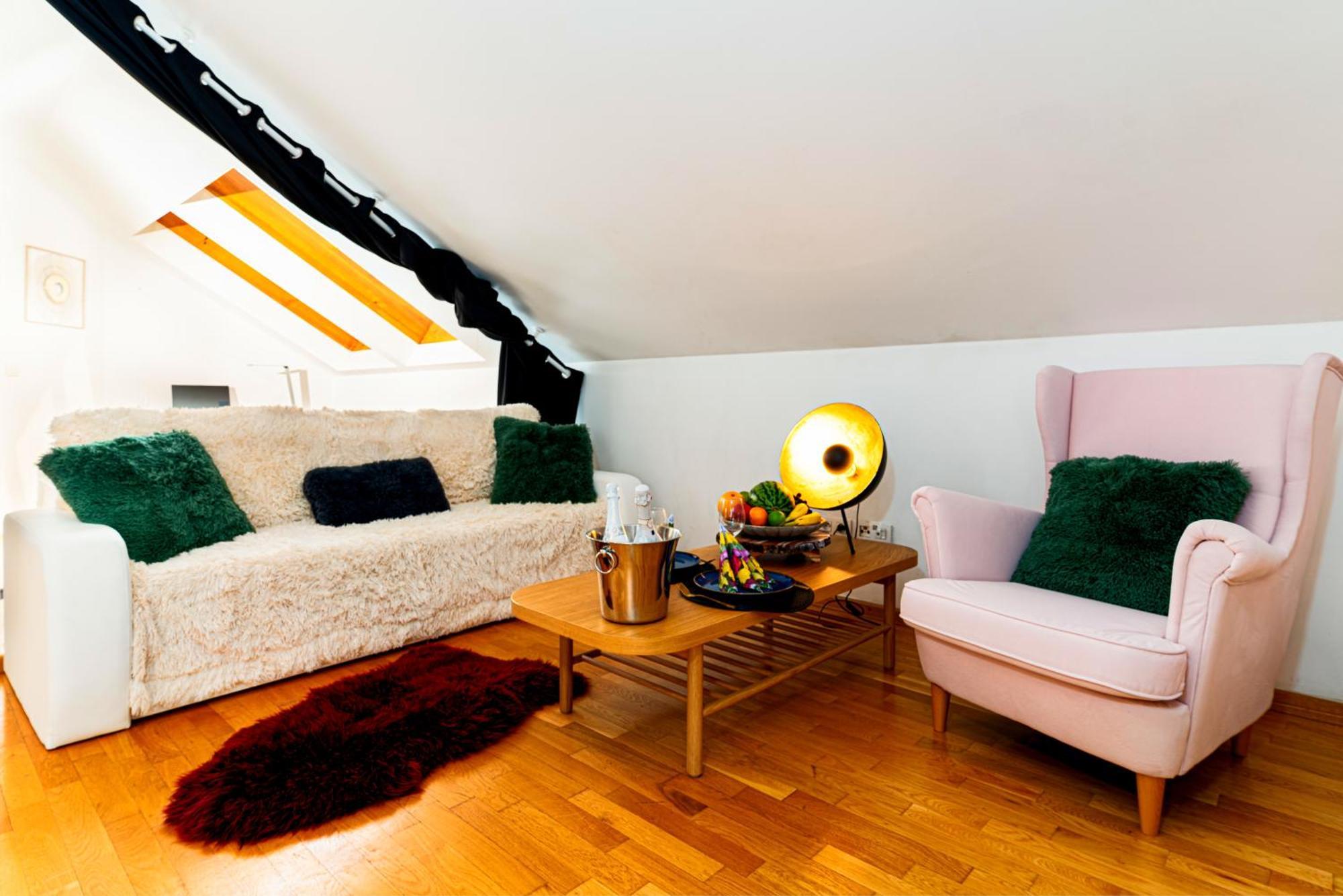 Golden River Apartment Prague Extérieur photo