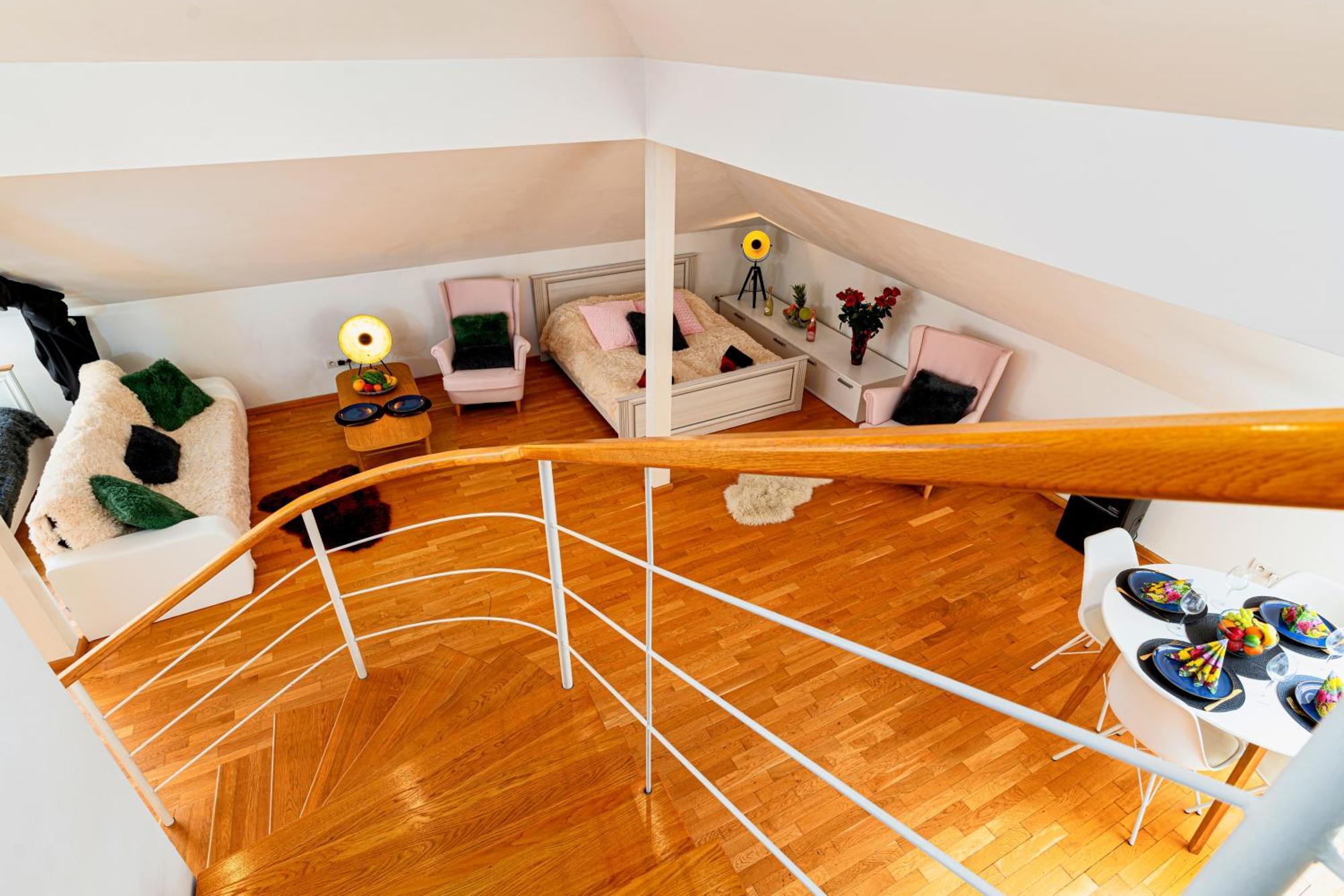 Golden River Apartment Prague Extérieur photo